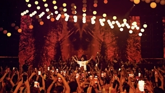 Photo of David Guetta performing at Hï Ibiza