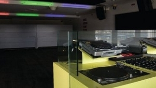 DJ Mag Top100 Clubs | Poll Clubs 2011: Robert Johnson
