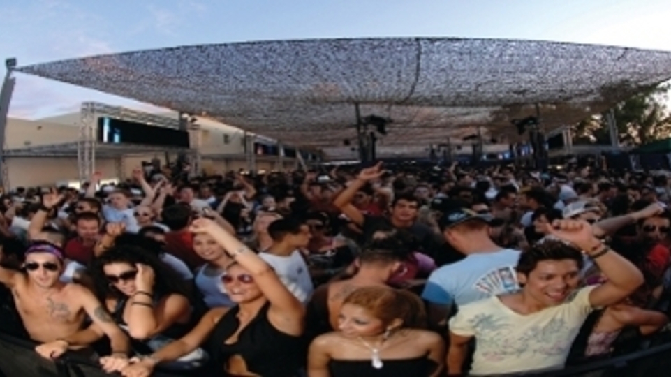 DJ Mag Top100 Clubs | Poll Clubs 2011: Space Ibiza